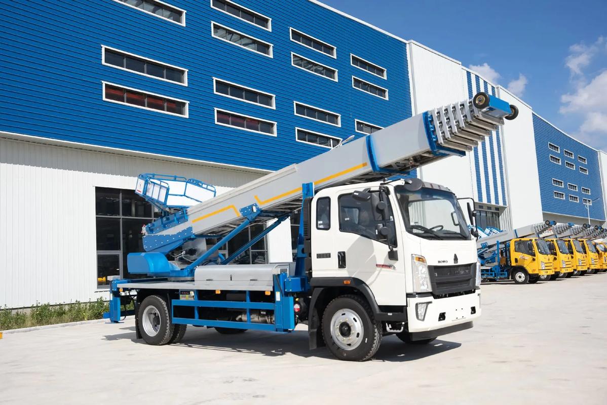 杭州江干出租云梯车高空作业车 建筑垃圾搬运